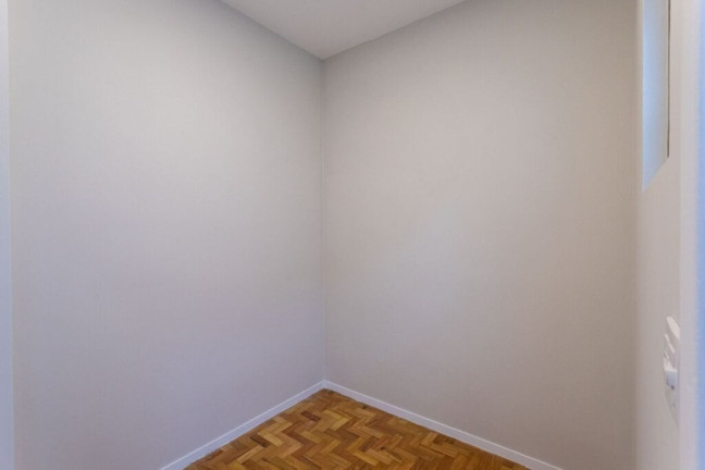 Imagem Apartamento com 3 Quartos à Venda, 195 m² em Jardim Paulistano - São Paulo