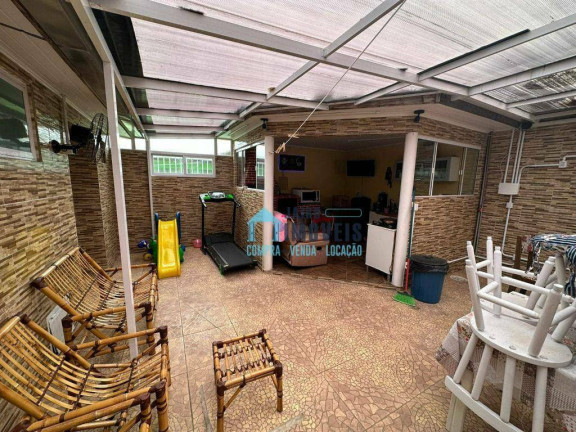 Imagem Casa com 3 Quartos à Venda, 300 m² em Magistério - Balneário Pinhal Imagem Casa com 3 Quartos à Venda, 300 m² em Magistério - Balneário Pinhal