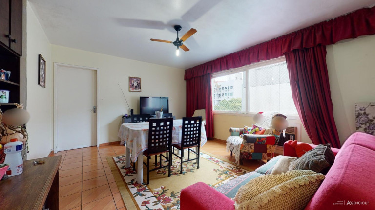 Imagem Apartamento com 3 Quartos à Venda, 85 m² em Petrópolis - Porto Alegre Imagem Apartamento com 3 Quartos à Venda, 85 m² em Petrópolis - Porto Alegre