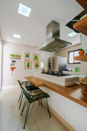 Imagem Casa com 4 Quartos à Venda, 276 m² em Santos Dumont - Vila Velha Imagem Casa com 4 Quartos à Venda, 276 m² em Santos Dumont - Vila Velha