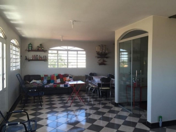 Imagem Casa com 5 Quartos à Venda, 1.600 m² em Portão - Lauro De Freitas Imagem Casa com 5 Quartos à Venda, 1.600 m² em Portão - Lauro De Freitas
