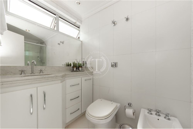 Imagem Apartamento com 3 Quartos à Venda, 169 m² em Moema - São Paulo