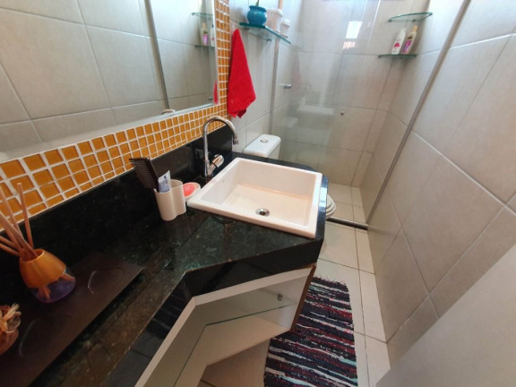 Imagem Casa com 2 Quartos à Venda, 102 m² em Lagoa Redonda - Fortaleza