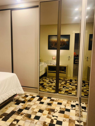 Imagem Casa com 8 Quartos à Venda, 280 m² em Nações - Balneário Camboriú