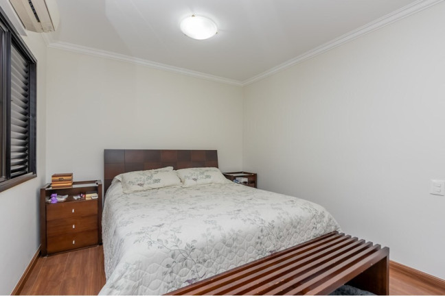 Imagem Imóvel com 3 Quartos à Venda, 101 m² em Moema - São Paulo Imagem Imóvel com 3 Quartos à Venda, 101 m² em Moema - São Paulo