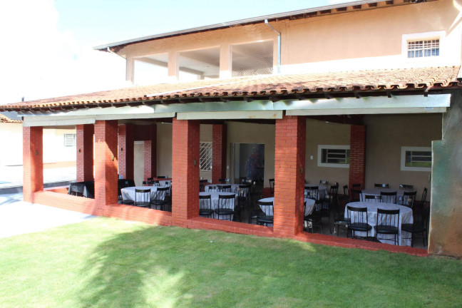 Imagem Casa com 6 Quartos à Venda, 1.640 m² em Uberaba Imagem Casa com 6 Quartos à Venda, 1.640 m² em Uberaba