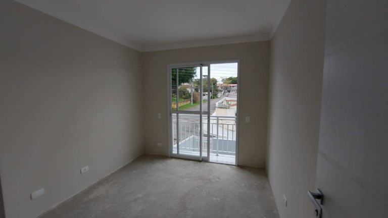 Imagem Casa com 3 Quartos à Venda, 141 m² em Uberaba - Curitiba