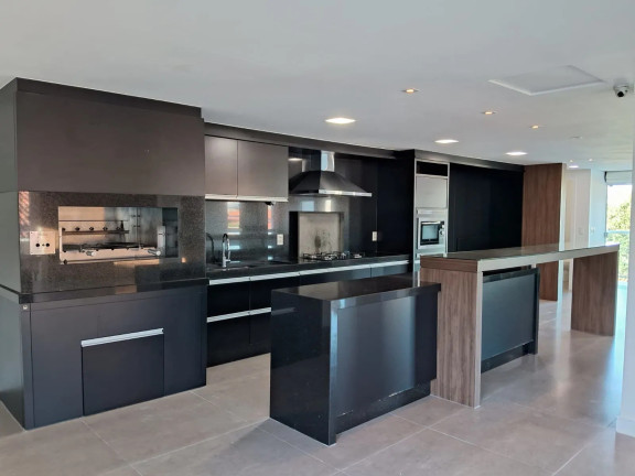 Imagem Casa com 4 Quartos à Venda, 180 m² em Estreito - Florianópolis Imagem Casa com 4 Quartos à Venda, 180 m² em Estreito - Florianópolis