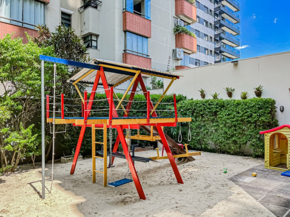 Imagem Imóvel com 3 Quartos à Venda, 168 m² em Rio Branco - Porto Alegre Imagem Imóvel com 3 Quartos à Venda, 168 m² em Rio Branco - Porto Alegre