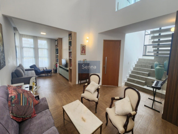 Imagem Casa com 4 Quartos à Venda, 252 m² em Jardim Novo Mundo - Jundiaí Imagem Casa com 4 Quartos à Venda, 252 m² em Jardim Novo Mundo - Jundiaí