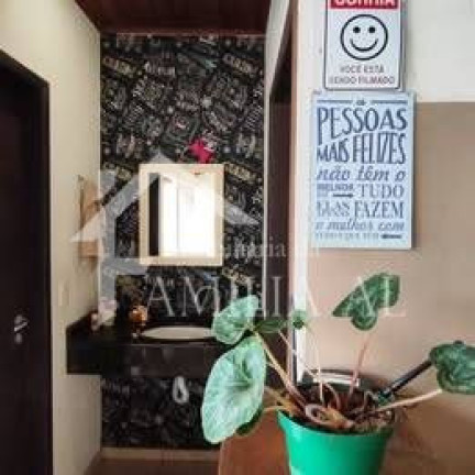 Imagem Casa com 3 Quartos à Venda, 153 m² em Aventureiro - Joinville