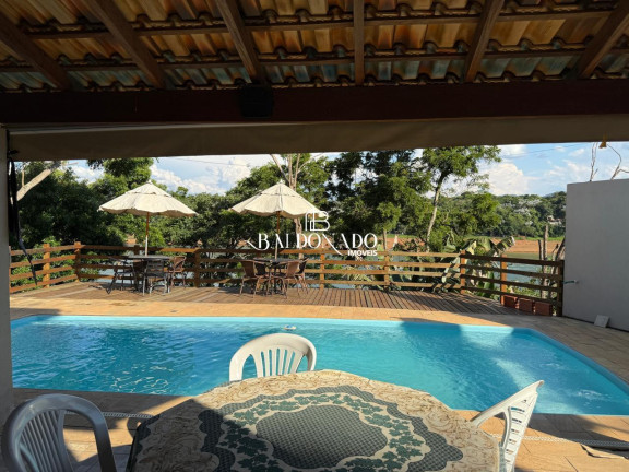 Imagem Casa com 3 Quartos à Venda, 300 m² em Centro - Joanopolis Imagem Casa com 3 Quartos à Venda, 300 m² em Centro - Joanopolis