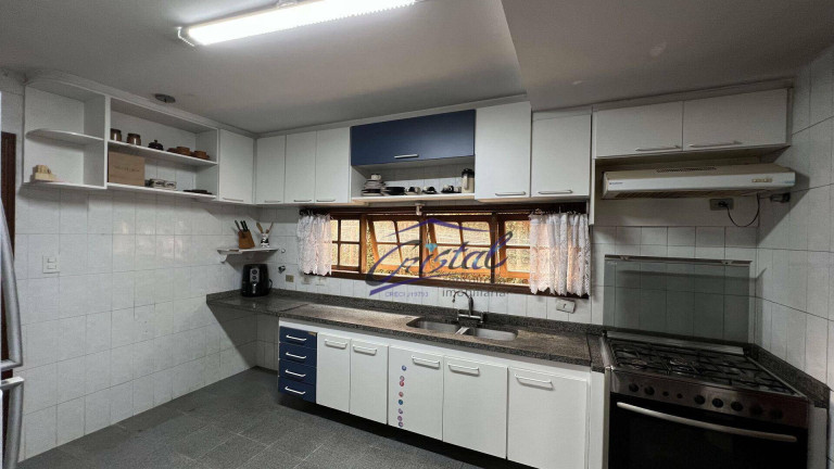 Imagem Casa com 3 Quartos à Venda, 324 m² em Granja Viana - Cotia Imagem Casa com 3 Quartos à Venda, 324 m² em Granja Viana - Cotia