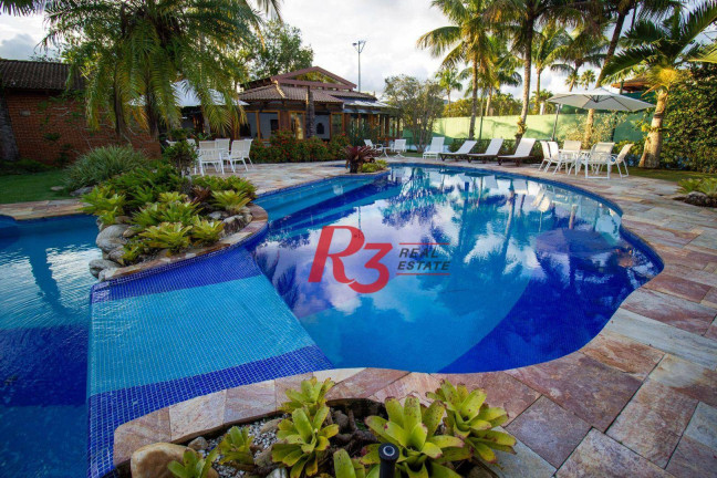 Casa com 5 Quartos à Venda, 700 m² em Acapulco - Guarujá