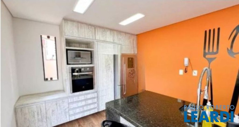 Imagem Apartamento com 3 Quartos à Venda, 173 m² em Vila Bastos - Santo André Imagem Apartamento com 3 Quartos à Venda, 173 m² em Vila Bastos - Santo André