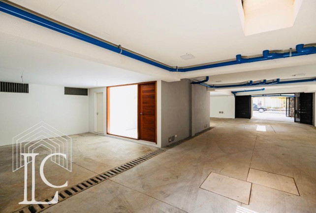 Imagem Casa com 3 Quartos à Venda, 352 m² em Moema - São Paulo Imagem Casa com 3 Quartos à Venda, 352 m² em Moema - São Paulo