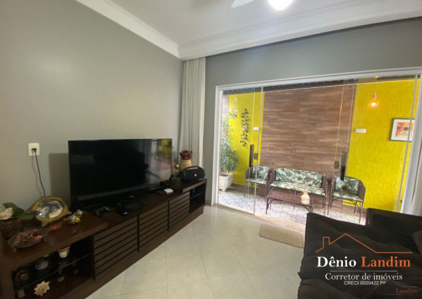Imagem Casa com 4 Quartos à Venda, 329 m² em Ibituruna - Montes Claros