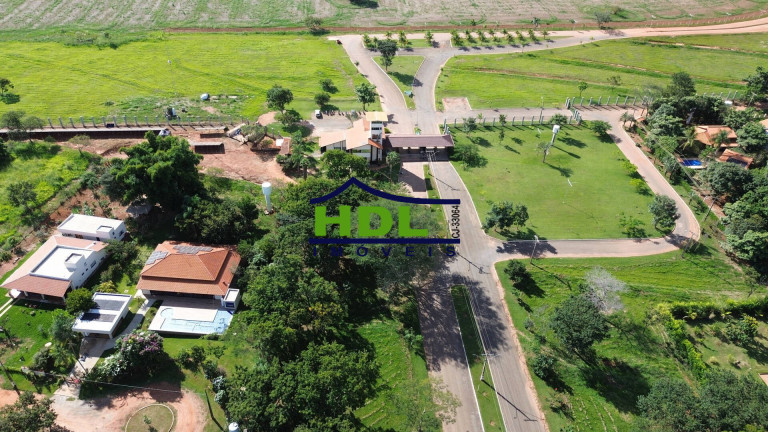 Imagem Terreno em Condomínio à Venda, 2 m² em Condomínio águas Da Serra - Hidrolândia