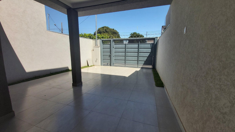 Imagem Casa com 3 Quartos à Venda, 89 m² em Parque Residencial Rita Vieira - Campo Grande