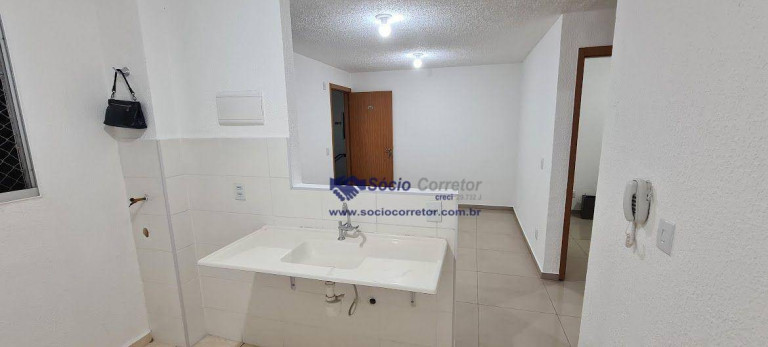 Apartamento com 2 Quartos à Venda, 44 m² em água Chata - Guarulhos