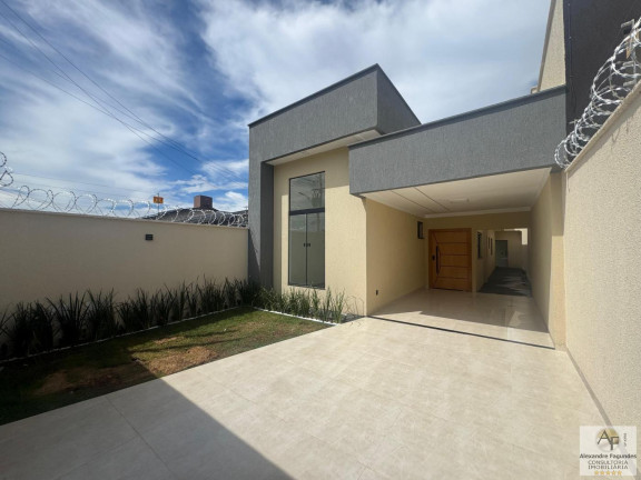Imagem Casa com 3 Quartos à Venda, 124 m² em Vila Oliveira - Aparecida De Goiânia Imagem Casa com 3 Quartos à Venda, 124 m² em Vila Oliveira - Aparecida De Goiânia