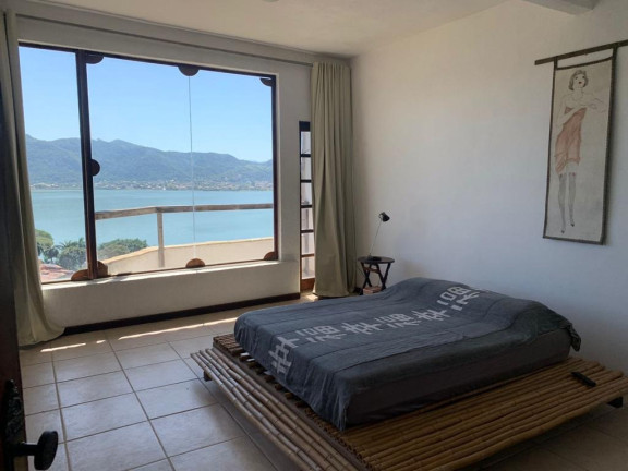 Imagem Casa com 4 Quartos à Venda, 265 m² em Piratininga - Niterói Imagem Casa com 4 Quartos à Venda, 265 m² em Piratininga - Niterói