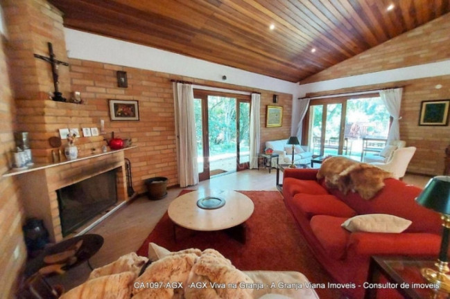 Imagem Casa de Condomínio com 4 Quartos à Venda, 3.900 m² em Pousada Dos Bandeirantes - Carapicuíba