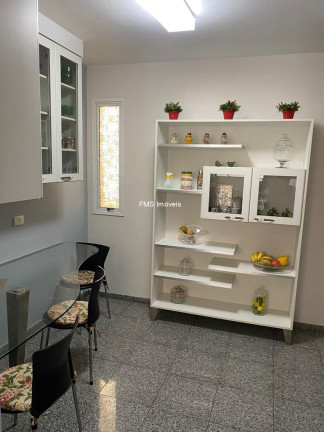Imagem Imóvel com 4 Quartos à Venda, 144 m² em Moema - São Paulo Imagem Imóvel com 4 Quartos à Venda, 144 m² em Moema - São Paulo