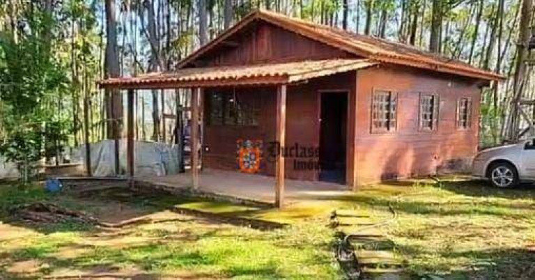 Imagem Chácara com 2 Quartos à Venda, 3.000 m² em Dos Pessegueiros - Extrema
