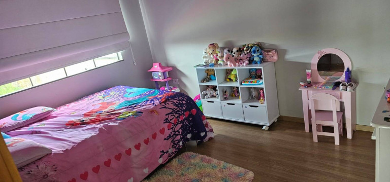 Imagem Casa com 3 Quartos à Venda, 450 m² em Jardim Portal Das Flores - Arapongas Imagem Casa com 3 Quartos à Venda, 450 m² em Jardim Portal Das Flores - Arapongas