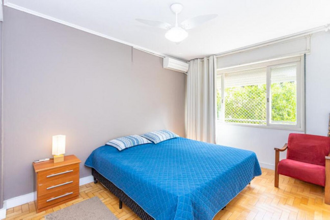 Imagem Imóvel com 2 Quartos à Venda, 84 m² em Menino Deus - Porto Alegre Imagem Imóvel com 2 Quartos à Venda, 84 m² em Menino Deus - Porto Alegre