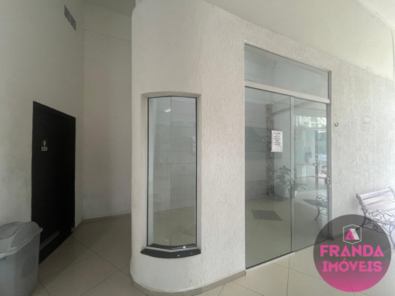 Loja para Alugar, 15 m² em Centro - Ubatuba