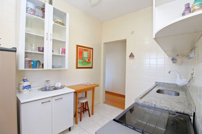 Imagem Apartamento com 2 Quartos à Venda, 71 m² em São João - Porto Alegre Imagem Apartamento com 2 Quartos à Venda, 71 m² em São João - Porto Alegre