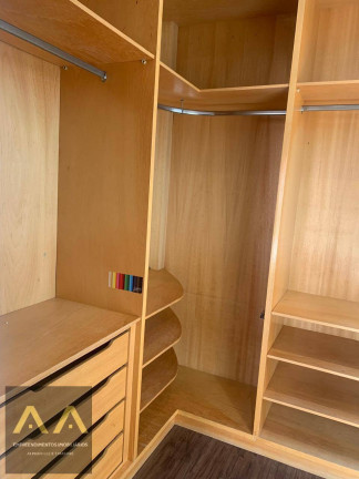 Imagem Casa com 3 Quartos à Venda, 170 m² em Tamboré - Santana De Parnaíba