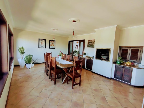 Imagem Casa com 5 Quartos à Venda, 411 m² em Floresta - Joinville