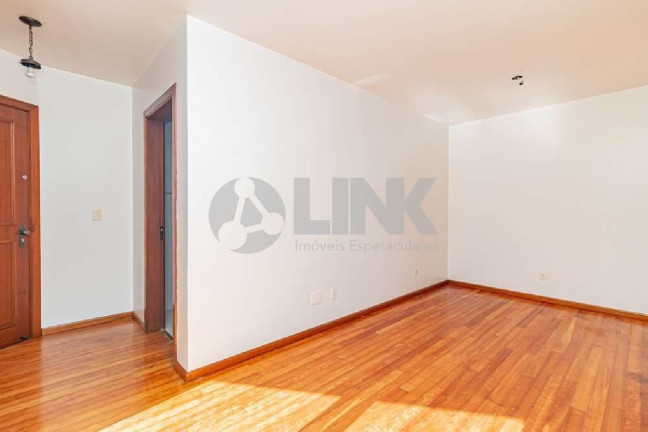 Imagem Apartamento com 2 Quartos à Venda, 66 m² em Petrópolis - Porto Alegre