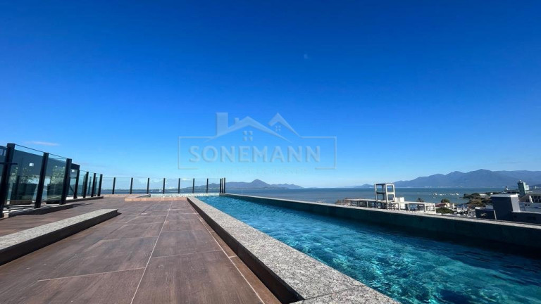 Imagem Apartamento com 2 Quartos à Venda, 61 m² em Coqueiros - Florianópolis