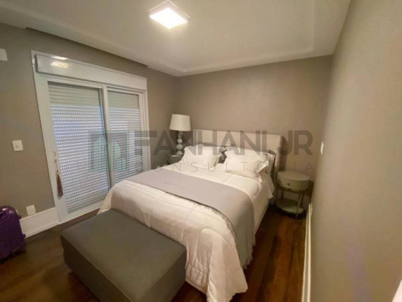 Imagem Imóvel com 3 Quartos à Venda, 226 m² em Vila Nova Conceição - São Paulo