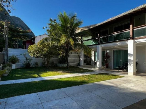Imagem Casa com 3 Quartos à Venda, 450 m² em Itacoatiara - Niterói Imagem Casa com 3 Quartos à Venda, 450 m² em Itacoatiara - Niterói