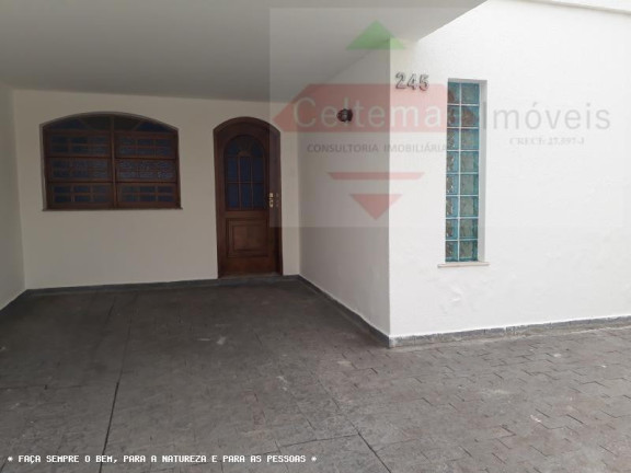 Imagem Casa com 4 Quartos à Venda, 130 m² em Jardim Maria Augusta - Taubaté Imagem Casa com 4 Quartos à Venda, 130 m² em Jardim Maria Augusta - Taubaté