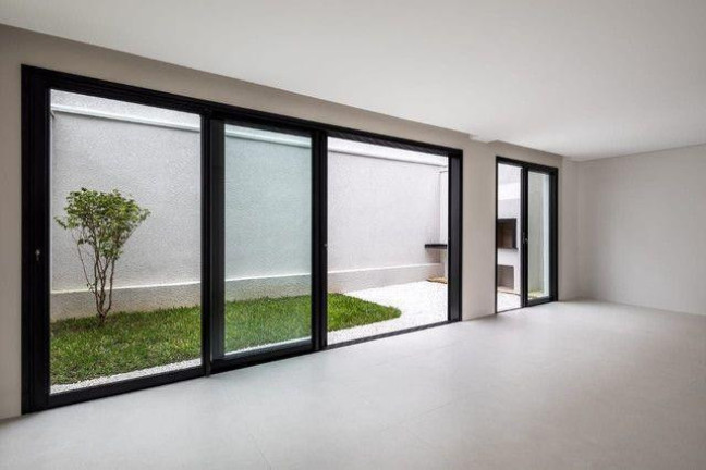 Imagem Casa com 3 Quartos à Venda, 115 m² em Boqueirão - Curitiba Imagem Casa com 3 Quartos à Venda, 115 m² em Boqueirão - Curitiba