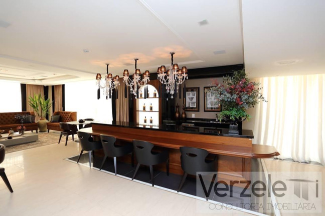 Imagem Apartamento com 4 Quartos à Venda, 316 m² em Centro - Balneário Camboriú Imagem Apartamento com 4 Quartos à Venda, 316 m² em Centro - Balneário Camboriú