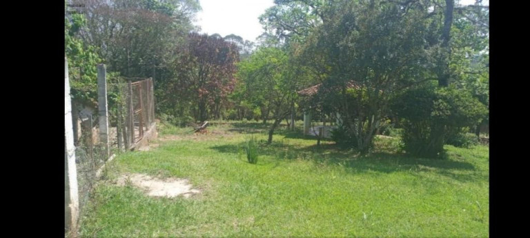 Imagem Imóvel com 2 Quartos à Venda, 265 m² em Iara - Atibaia Imagem Imóvel com 2 Quartos à Venda, 265 m² em Iara - Atibaia