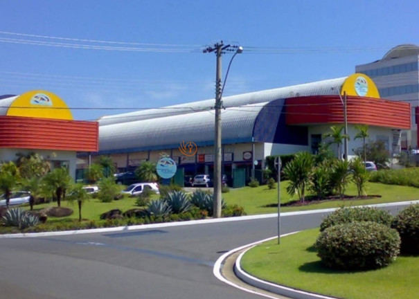 Imagem Terreno à Venda, 3.393 m² em Loteamento Alphaville Campinas - Campinas Imagem Terreno à Venda, 3.393 m² em Loteamento Alphaville Campinas - Campinas