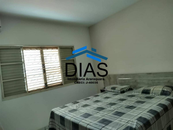 Imagem Casa com 2 Quartos à Venda, 90 m² em Vila Suconasa - Araraquara Imagem Casa com 2 Quartos à Venda, 90 m² em Vila Suconasa - Araraquara