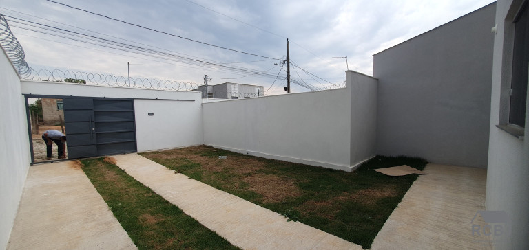 Imagem Casa com 3 Quartos à Venda, em Melo Viana - Esmeraldas Imagem Casa com 3 Quartos à Venda, em Melo Viana - Esmeraldas