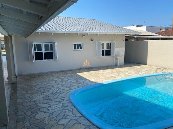 Imagem Casa com 3 Quartos à Venda, 150 m² em Cohapar - Guaratuba Imagem Casa com 3 Quartos à Venda, 150 m² em Cohapar - Guaratuba