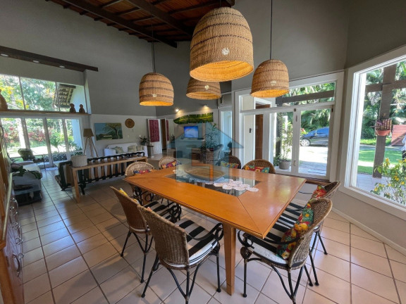 Imagem Casa com 4 Quartos à Venda, em Porto Frade - Angra Dos Reis Imagem Casa com 4 Quartos à Venda, em Porto Frade - Angra Dos Reis