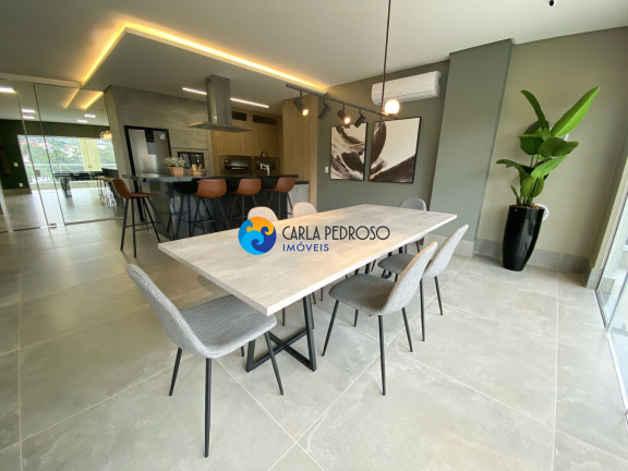 Imagem Apartamento com 2 Quartos à Venda, 63 m² em Centro - Criciúma