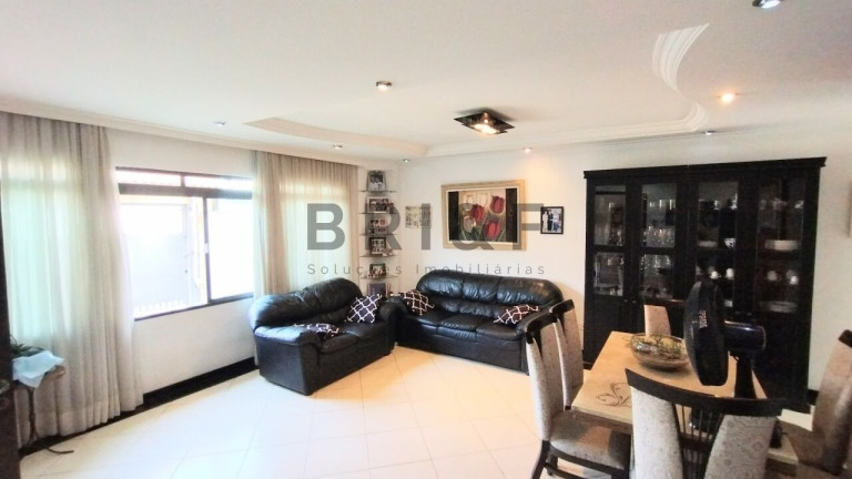 Imagem Casa com 3 Quartos à Venda, 200 m² em Jardim Jabaquara - São Paulo Imagem Casa com 3 Quartos à Venda, 200 m² em Jardim Jabaquara - São Paulo